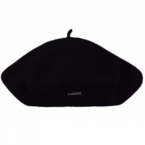 Kangol, Bereta neagra modelaine