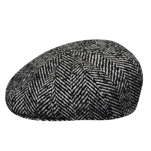 Bailey of Hollywood, Basca neagra kufell newsboy
