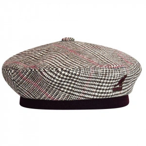 Kangol-bereta-maro-show-your-teeth-3