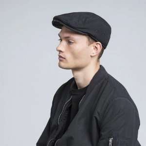 Kangol-Basca-neagra-hidden-layers-driving-8