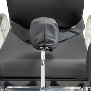 Scaun cu rotile ergonomic cu separator de picioare, frâne pentru însoțitor și centură de siguranță, DIONE – MOBIAK - Img 2