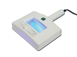 Lampa ultravioleta din lemn
