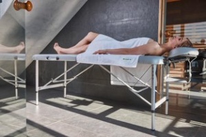 Masă Aero Plus din aluminiu, ajustabilă, cu suport pentru față 2D ERGO, HABYS - Img 7