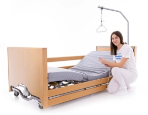 Pat electric medical MEDPRO CONFORT LOW – realizat manual, extra jos, 4 secțiuni, 10 funcții