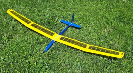 Aeromodel planor FLAMINGO Kit de construit (1550 mm)