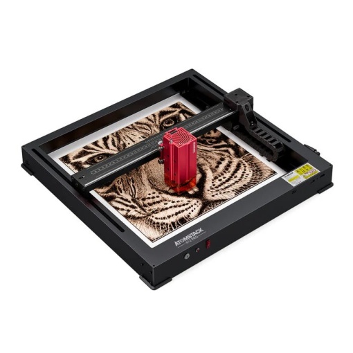 ATOMSTACK X12 Pro CNC kettős lézergravírozó és vágógép, teljesítmény 50W (lézer 12W), 365x305 mm, vágási mélység max. 20mm, fa, műanyag, bőr, PCB lapok, textil, üveg és néhány fémtípus gravírozása.