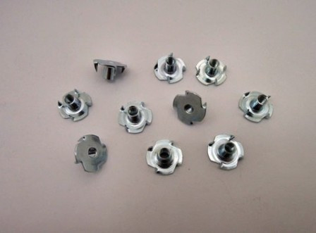 Piulite Captive M4 (10 buc)