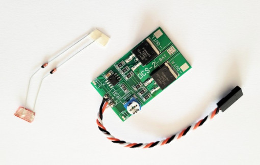 Modul DCS-2 pentru navomodele de nadit cu 1-2 cuve rotative si sonar sau far