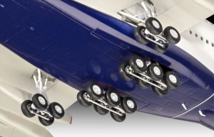 Revell Airbus A380-800 British Airways repülőgép-makett, 1:144 méretarány, készlet - Img 6