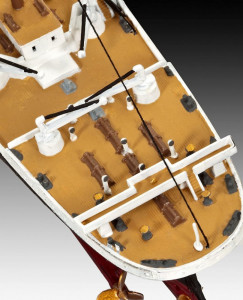 Navomodel macheta Revell TITANIC Set cadou cu 2 modele 1:700 si 1:1200 (385/223 mm) - Img 9