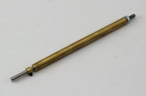 A tengely D4 x 160 mm-es farcsővel