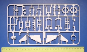 Macheta avion jet Airfix BAe SEA HARRIER FRS.1, scara 1:72, KIT, 112 piese - Img 9