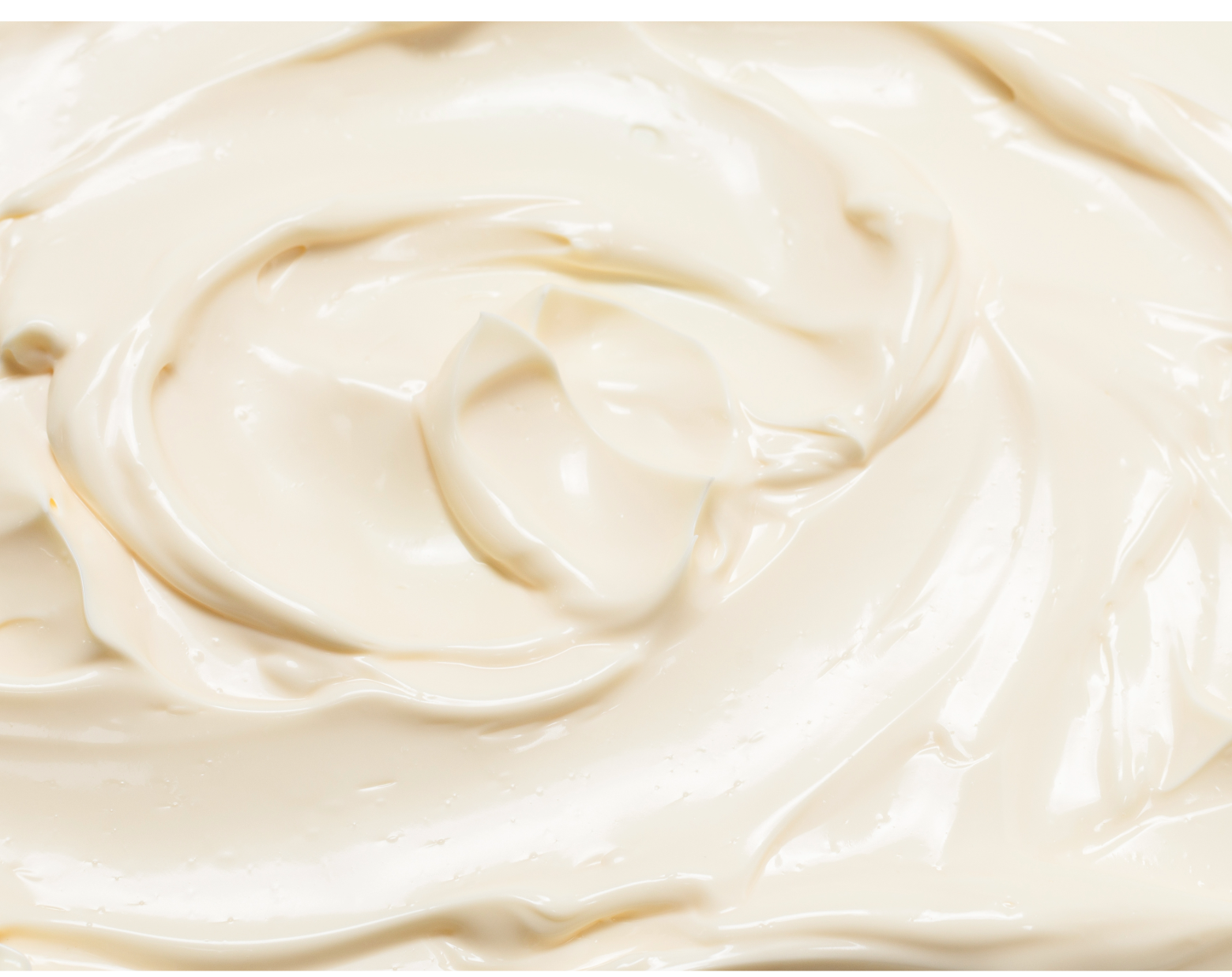 Cremă autobronzantă cu ulei de cocos și blend regenerant Soft Skin pentru ten și corp