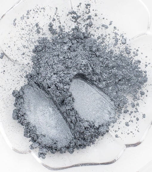 Pigment cosmetic perlat 32 Metallic Silver