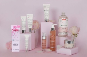 Gel-cremă de noapte ECLAT DE ROSE, 70ml - Img 5