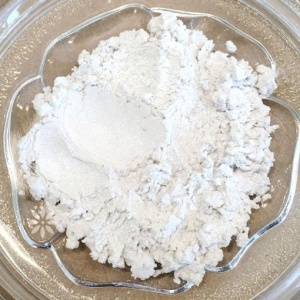 Pigment cosmetic perlat 30 Alb Satinat - Img 1