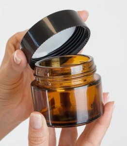 Borcan sticlă brună cu capac 100 ml - Img 3