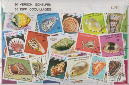 Postzegelpakket, 50 verschillende Schelpen