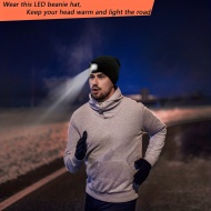 Caciula cu LED, unisex, PMAF47089
