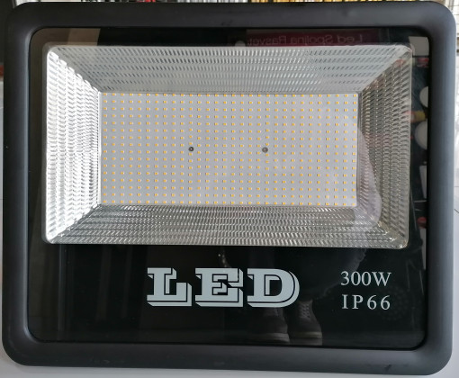 1555 LED REFLEKTOR MNK-OFL105 300W/SMD