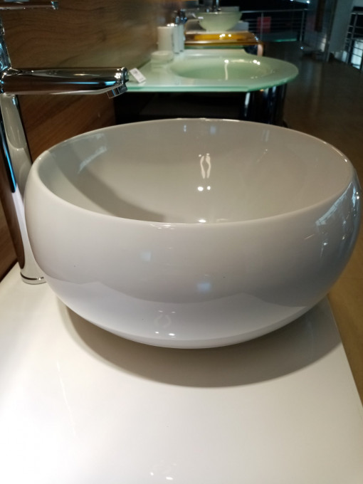 7482 EOS LAVABO MODEL 2 CHEESE A