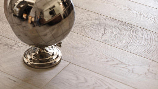 5668 LAMINAT KAINDL 10MM K4384 OAK(1,76M2) KL.32 NAT.T.PREM.PL.