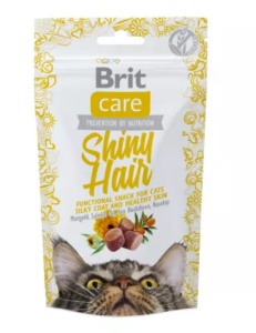 Brit Care Cat Snack Shiny Hair - Recompense tip biscuiti cu somon pentru blana stralucitoare si piele sanatoasa pentru pisici, 50 g