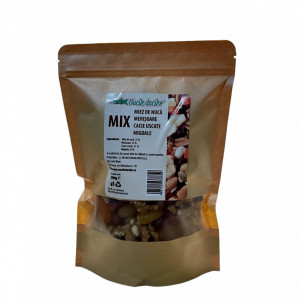Mix fructe uscate-Nucă, Migdale,Caise uscate,Merisoare confiate 500g