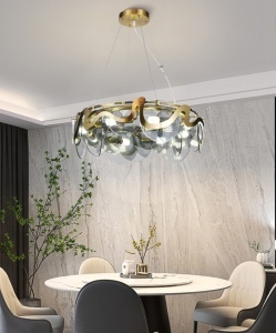 Lustră Suspendată din Sticlă – 8 Brațe, E14, Design Auriu Elegant, Ø60 cm, Înălțime Reglabilă - Img 2