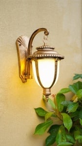 Aplică de Exterior cu Soclu E27 – Rezistentă la Intemperii