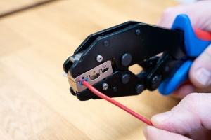 WEICON Clește de sertizat ERGO – 3 bacuri interschimbabile pentru pini, papuci și MC4 / 10100516 - Img 3