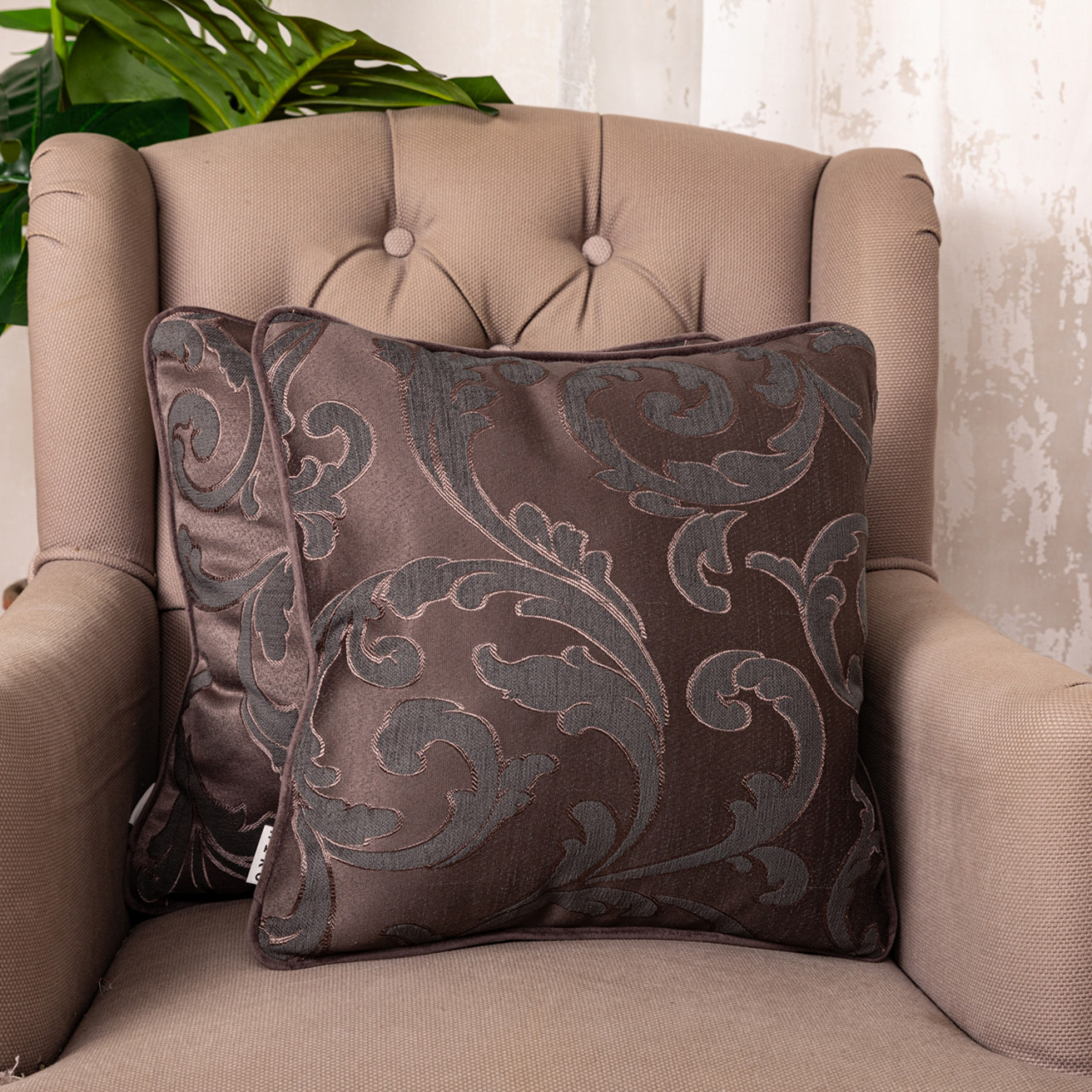 Set 2 perne decorative baroc Deluxe Hiko Versailles taupecu fata detasabila si vipusca din catifea