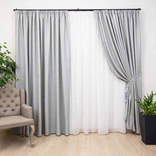 Set 3 piese Hiko, doua draperii opace, Blackout 100% Lux gri deschis si o perdea Ana voal alb , cu rejansa