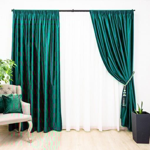 Draperie opaca Hiko Genuine, catifea 100% Blackout verde smarald, cu rejansa, 1 bucată