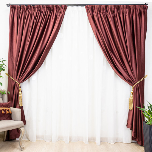 Set 3 piese Hiko, doua draperii Comfy catifea marsala si o perdea Ana voal, cu rejansa