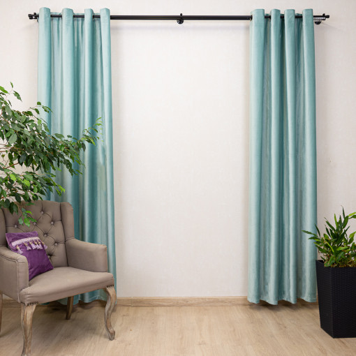 Set 2 draperii Hiko Comfy catifea ice blue, prindere pe inele alama