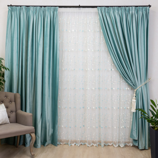 Set 3 piese Hiko ice blue, doua draperii Comfy catifea si o perdea Dots, cu rejansa