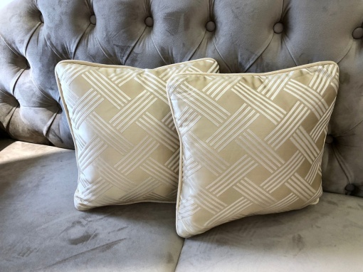Set 2 perne decorative 2x40x40cm cu fata detasabila, Hiko Silk crem ZIG ZAG