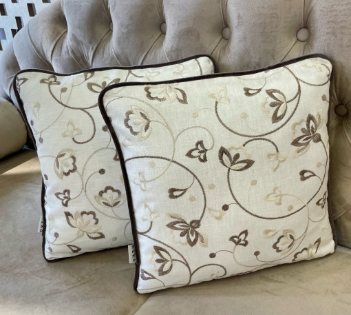 Set 2 perne decorative 2Face din bumbac brodat, cu fata detasabila, Hiko crem flower 2x40x40cm