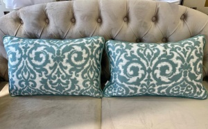 Set 2 perne decorative cu fata detasabila, Hiko verde deschis 2x40x60cm