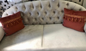 Set 2 perne decorative cu fata detasabila, Hiko COMFY catifea caramzie cu banda ciucuri vascoza - Img 2