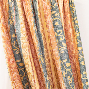 Set 5 piese Hiko Nostalgie, draperii scurte din bumbac kaki, colorat cu doua bentite si o perdea Ana Soft, cu rejansa - Img 4