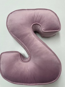 Perna XL, 42cm, Hiko Name litera S din catifea albastra sau roz, cu vipusca - Img 2