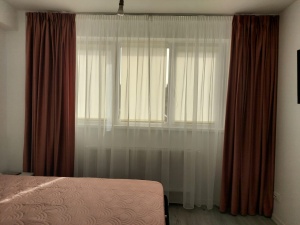 Set 2 draperii Hiko Comfy catifea Somon, cu rejansa Premium, creion de 6,5cm - Img 5