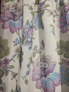 Perdea Hiko Pastel Flowers mov, cu rejansa - Img 2