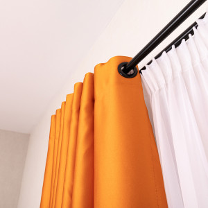Set 2 draperii opace, Hiko Blackout orange usor lucios, cu prindere inele plastic - Img 3