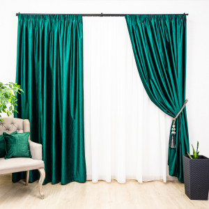 Set 2 draperii opace, Hiko Genuine, verde smarald, catifea 100% Blackout, cu rejansa - Img 1
