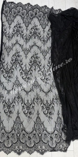 Dantela fina Chantilly, cca 150cm, Negru (la bucata) Cod:4149 - Img 2