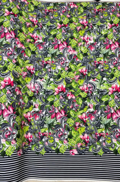 Material textil Barbie imprimat, 1.50m (la metru) Cod:2007 - Img 2
