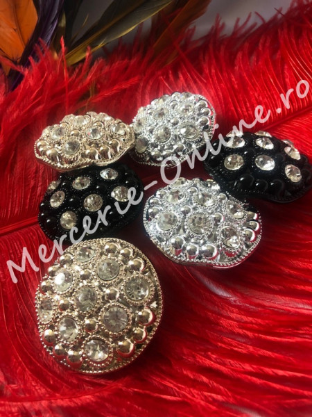 Nasturi decorativi cu strasuri, 5cm (la bucata) Cod:0839